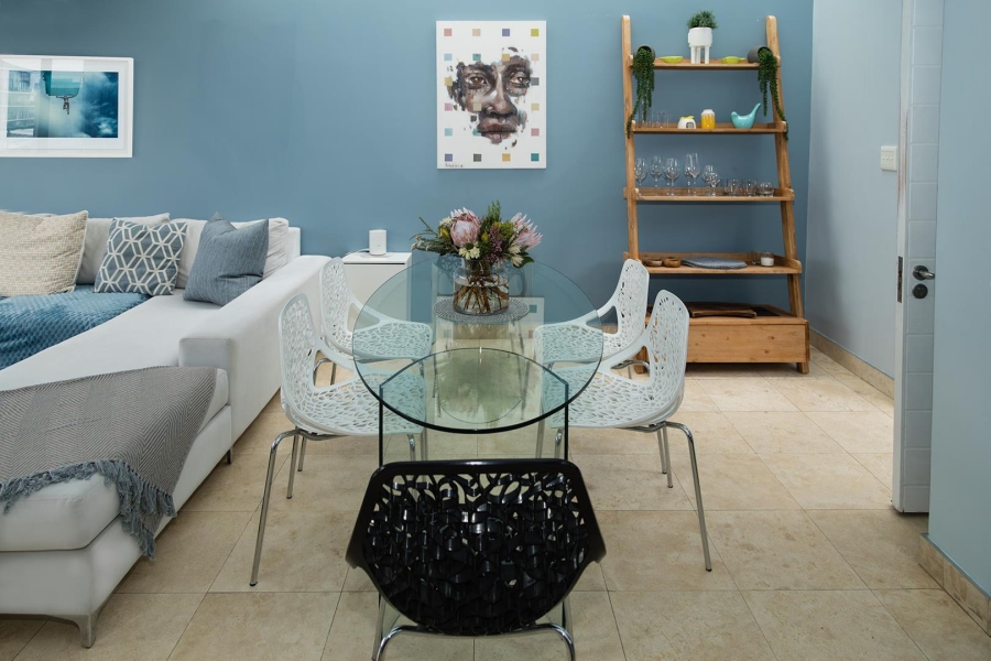 To Let 2 Bedroom Property for Rent in Green Point Western Cape